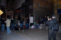 20080115-macworld-line.jpg